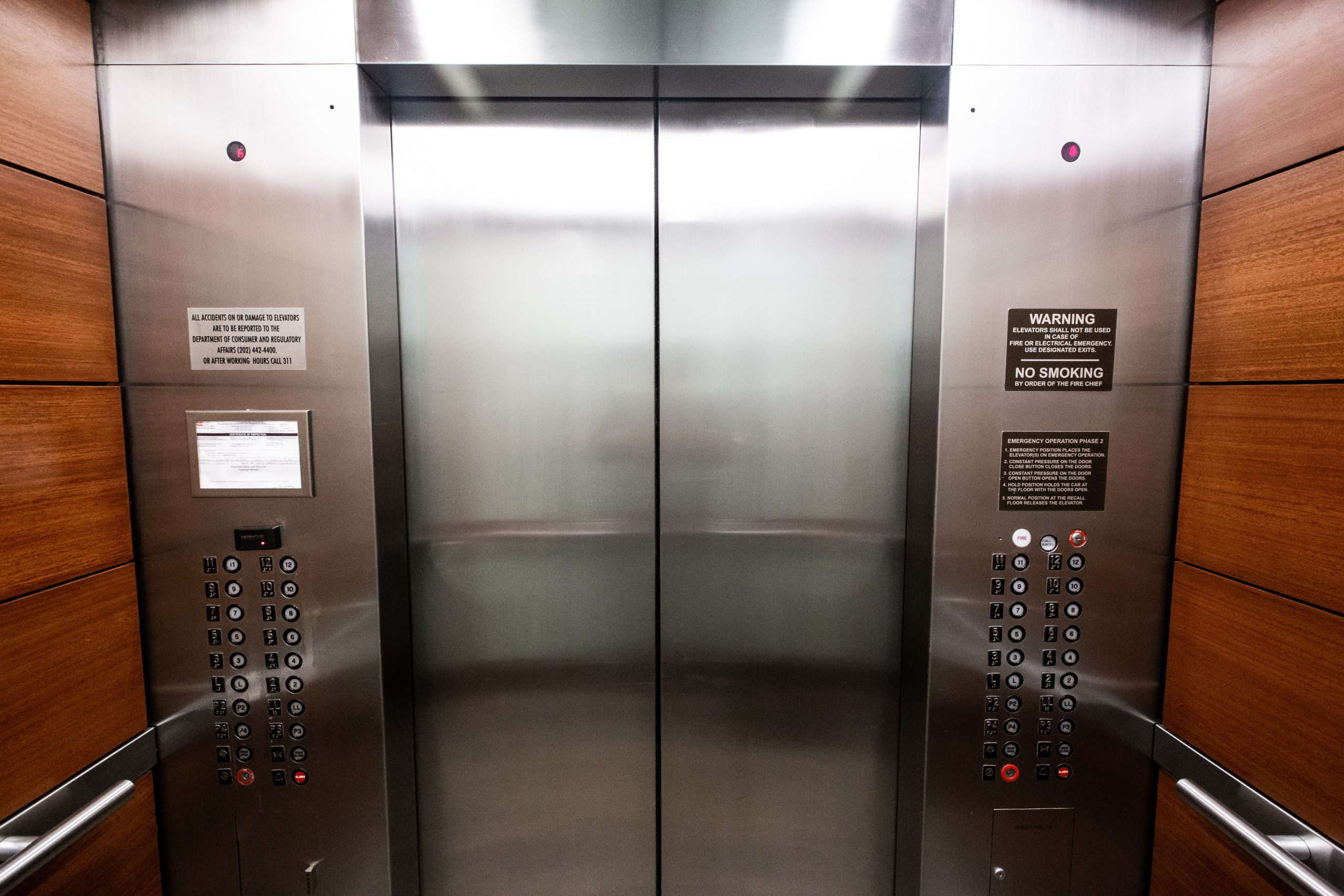 Commercial Elevator Cleaning